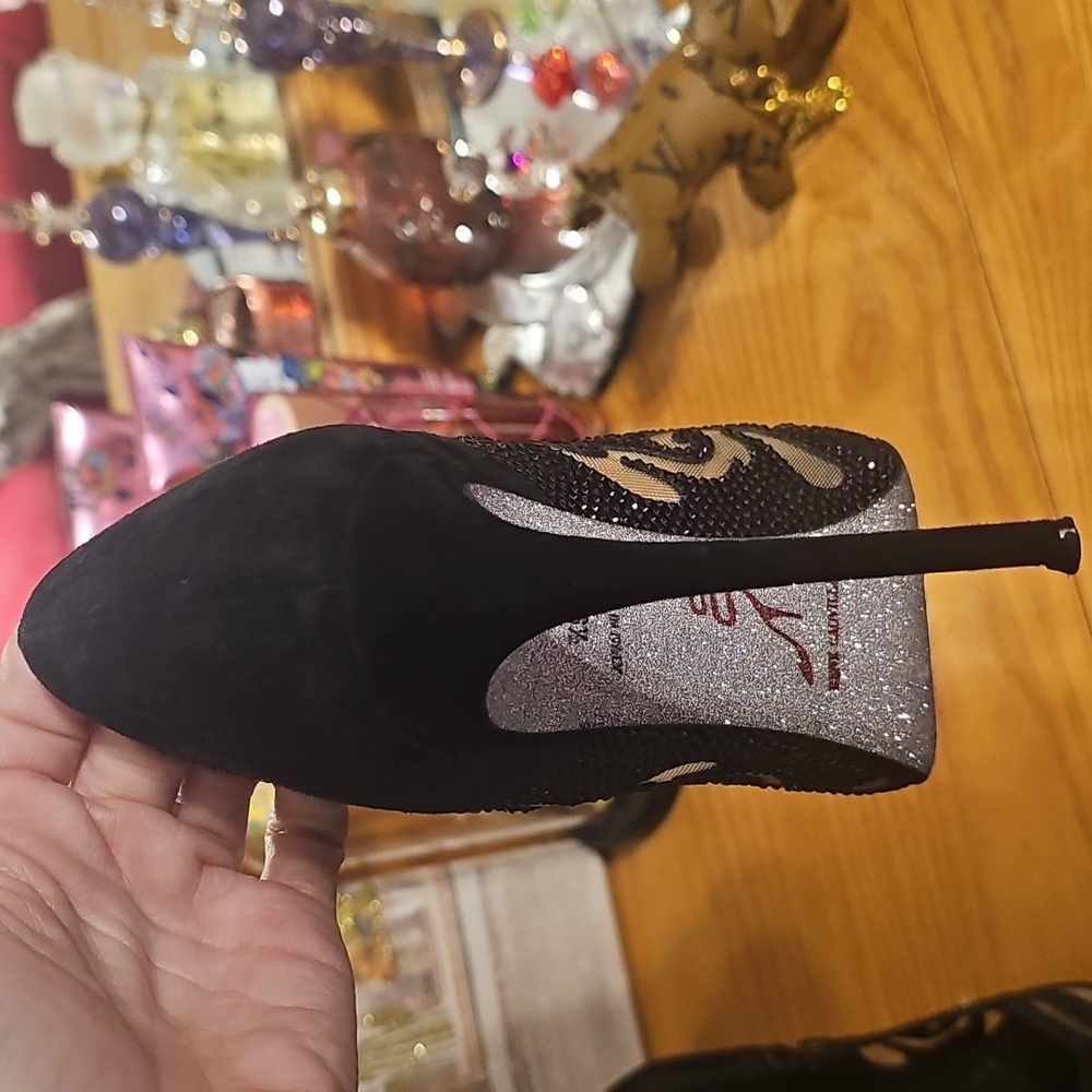 Rene Caovilla Swarovski Crystal Mesh Pumps - Picture 9 of 17